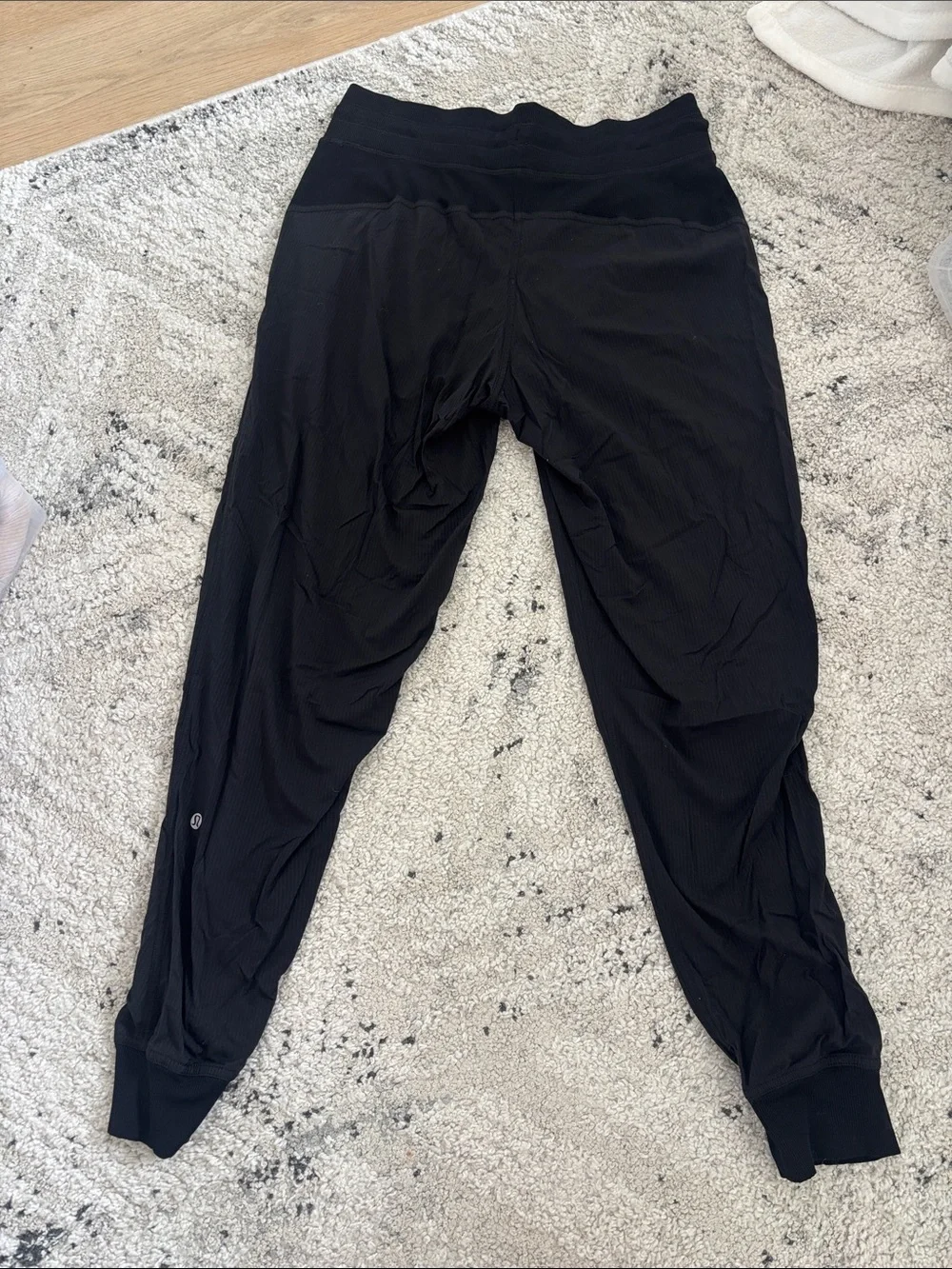 Lululemon dance studio high rise joggers